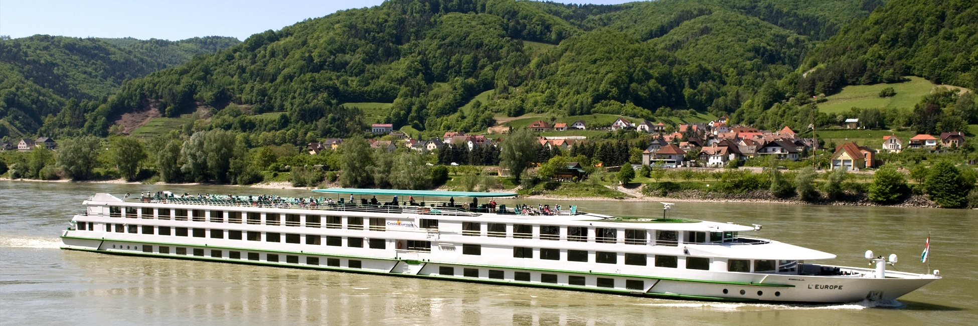 El MS L´Europe navegando por el Rhin (Alemania) CRUCEROS MS CROISIEUROPE MS L EUROPE MS EUROPE CRUCEROS FLUVIALES CROISIEUROPE MS EUROPE CRUCEROS FLUVIALES CRUCEROS FLUVIALES DANUBIO CRUCEROS FLUVIALES RHIN CRUCEROS MS EUROPE CRUCEROS POR RIO CRUCEROS BARATOS BIDAIAK CREUERS CRUCEROS EN BARCO PEQUEÑO SMALL SHIP CRUISES RIVER CRUISES CROISIEUROPE RIVER CRUISES CROISIERES CROISIEUROPE BATEAU DANUBE CRUISES RHINE CRUISES CRUCEROS DANUBIO VIENA CRUCEROS BUDAPEST CRUCEROS BRATISLAVA CRUCEROS MELK CRUCEROS ABADIA DE MELK CRUCEROS OFERTAS CRUCEROS FLUVIALES OFERTAS CROISIEUROPE CRUCEROS FLUVIALES OFERTAS #CroisiEurope #MSLEUROPE #MSEUROPE #CRUCEROSFLUVIALES #RIVERCRUISES #CROISIERES #CREUERS #BIDAIAK #CRUCEROSRIO #CURCEROSDANUBIO #CRUCEROSRHIN #CRUCEROSRIN #CRUCEROSPORELDANUBIO #CRUCEROSVIENA #VIENA #BUDAPEST #MELK #WACHAU #DANUBIO #DANUBE #DANUBECRUISES #VIENNA #VIENNACRUISES #BUDAPESTCRUISES #DANUBERIVER #DANUBERIVERCRUISES #EUROPECRUISES #CRUCEOSEUROPA #CRUCEROSCROISIEUROPE